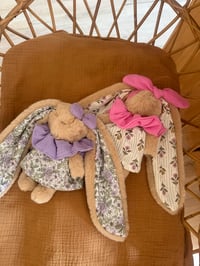 Image 1 of DOUDOU PRINTANNIER AU CHOIX 