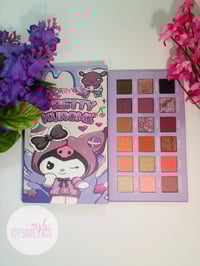 Kuromi eyeshadow palette 