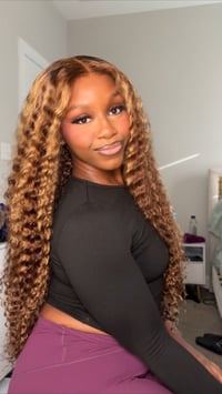 Image 2 of Glueless 6x4 deep wave 30 in