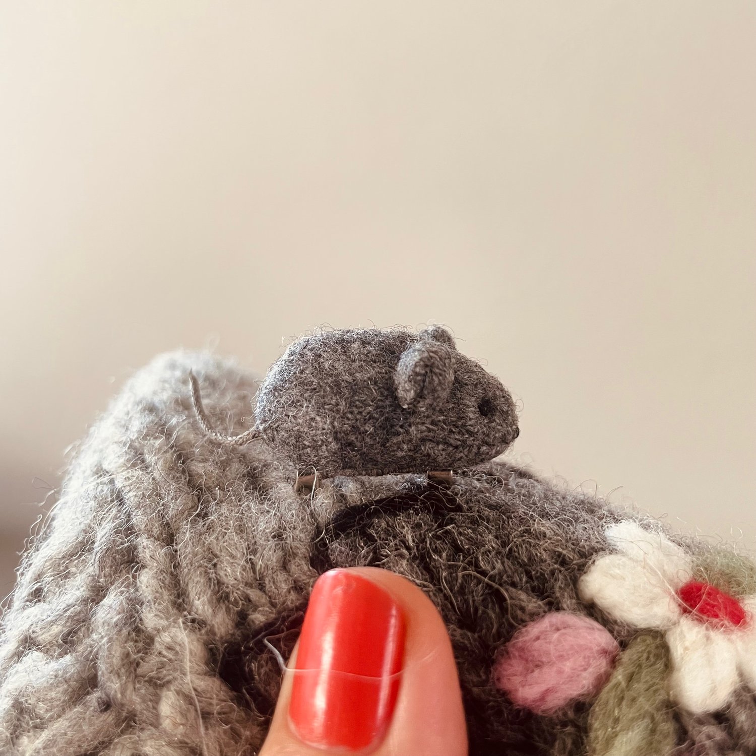 Image of Tiny Dorimu Mouse Brooch - grey