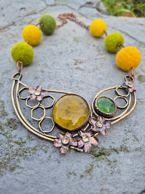 Yellow and green summer necklace 