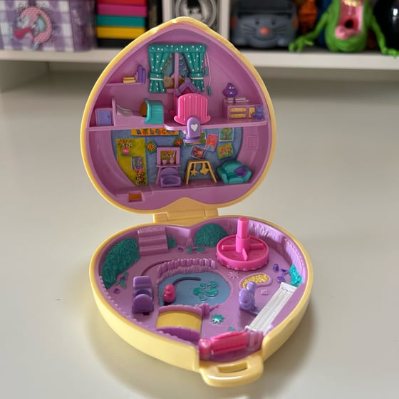 Image of POLLY POCKET "STROLLIN BABY"