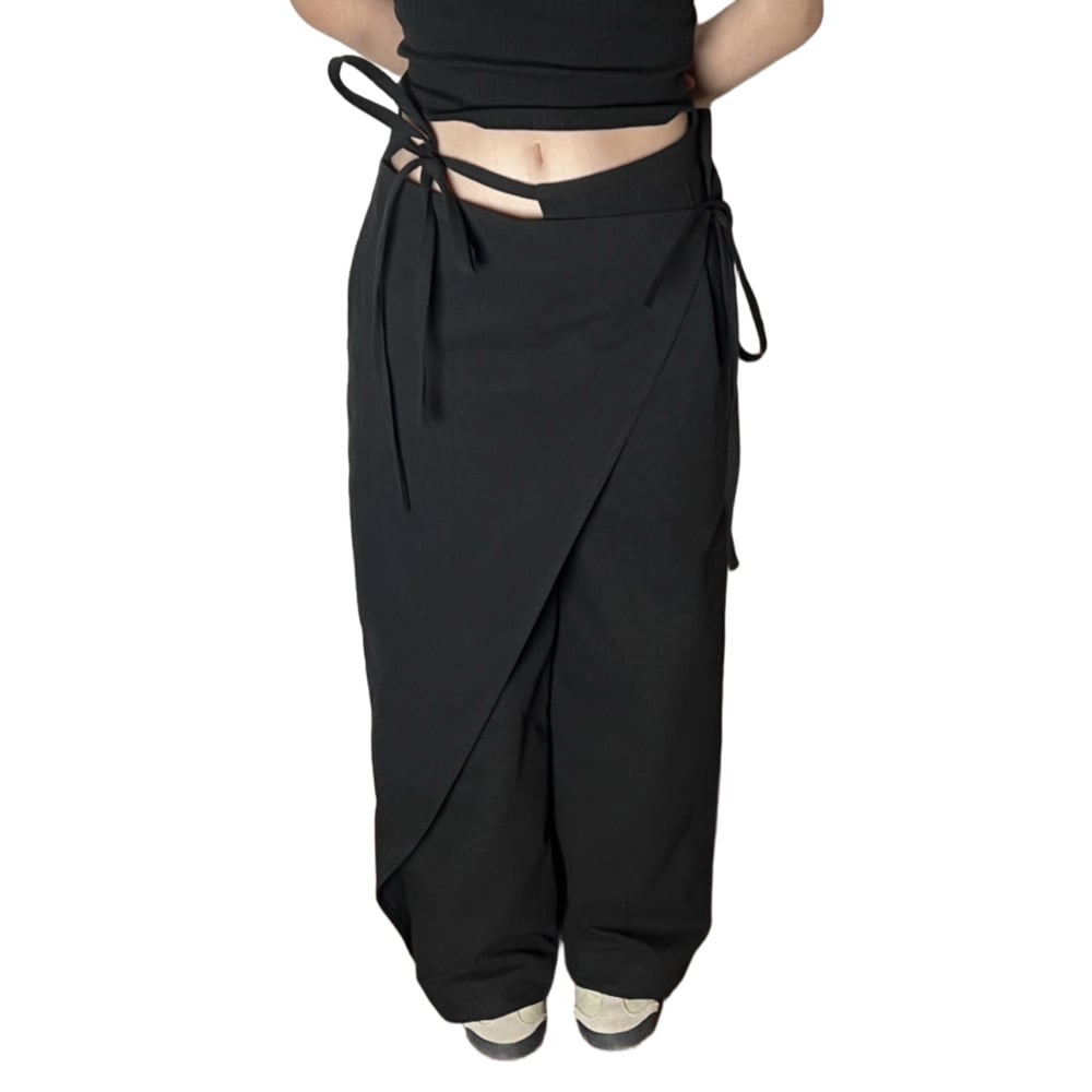 Skirt-Tie pants