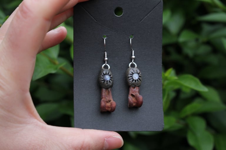Dead good beetroot stained rabbit bone and moonstone earrings Image 2