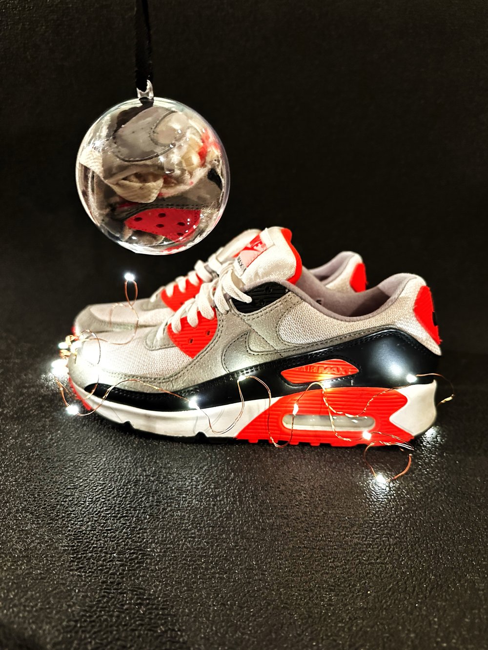 Christmas Ball Air Max 90