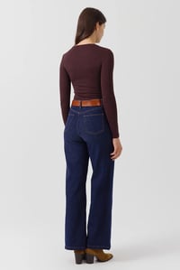 Image 4 of Camiseta Cecilie Vino