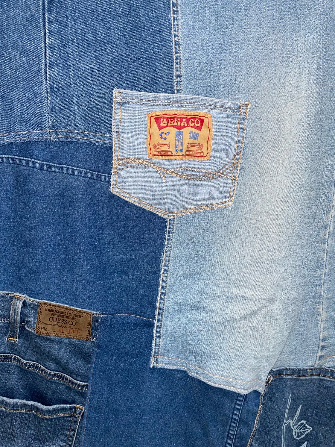 Image of 💐fun throw Lona™️