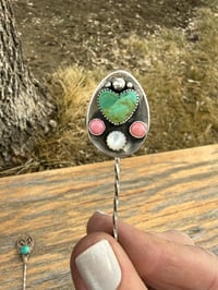 Image 3 of Turquoise Heart Hat Pick