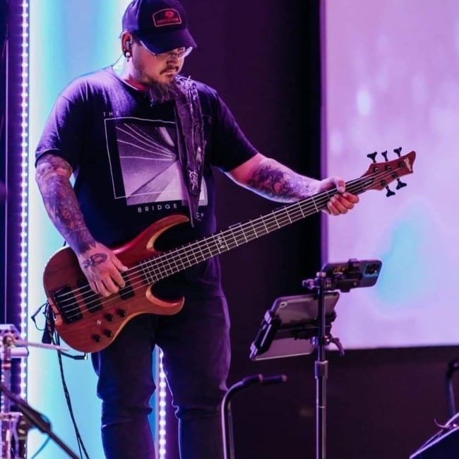 RA-5 BASS NECK-THRU USA MODEL O2 SERIES 5 STRING NATURAL TOP