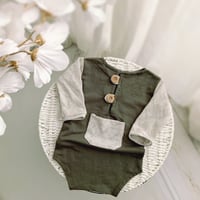 Image 1 of Bodysuit for boys | Rob | 9-12 months | khaki | sitter