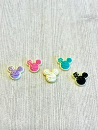 Image of Mickey Concha Earrings 