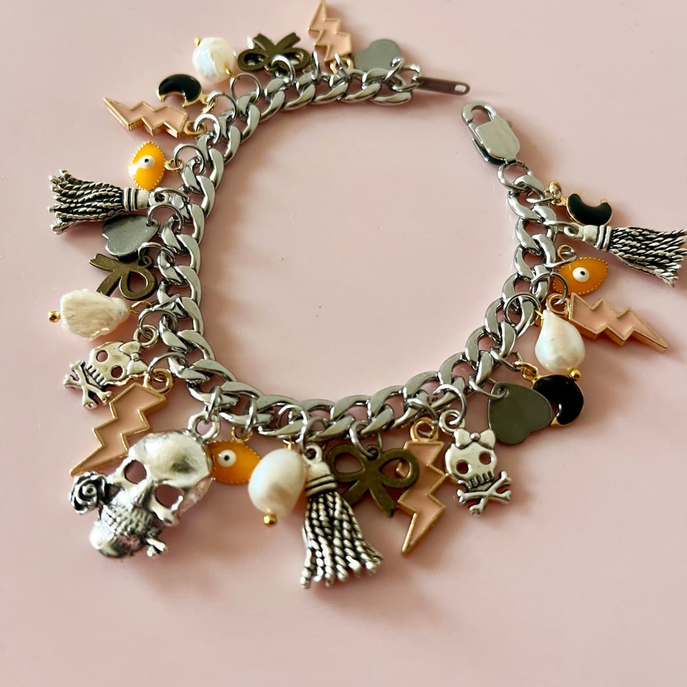 Image of One Of A Kimd Charm Bracelet- Skulls/lightning Bolt