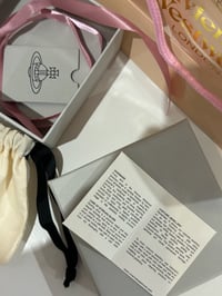 Image 3 of Vivienne gift packaging 