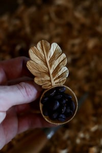 Image 2 of Oak Leaf Scoop~