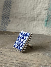 Image 4 of Porcelain ring - triangles