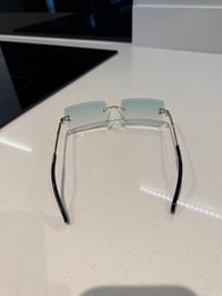 Image 4 of Mint Killy Shades 