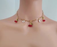 Image 2 of Collier acier pâquerette cerises 