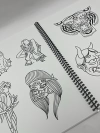 Image 6 of Javier DeLuna : LINE DRAWING BOOK VOL.2