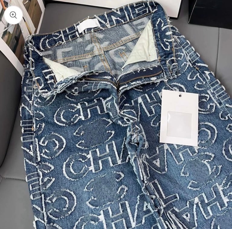 Blue Denim Logo Jeans size 38 Image 3