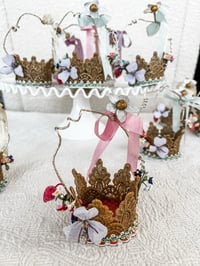 Image 3 of Lace Basket