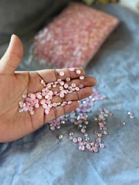 Image 2 of Rosita - 6mm Jelly Resin Rhinestone
