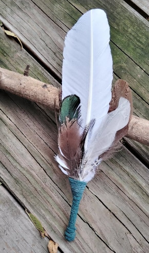 Image of Smudge feather large portal energy 1111 by Priestess Rosalind
