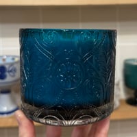 Image 1 of cedarwood apple scented candle