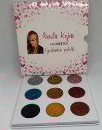 Eyeshadow 9 pan glitter pallet 