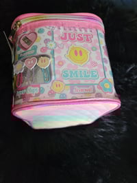 Image 4 of Pink Cosmetic Box With Accessories 