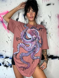 Image 4 of “CREATURE” CUSYOM PAINTED TSHIRT 2XL