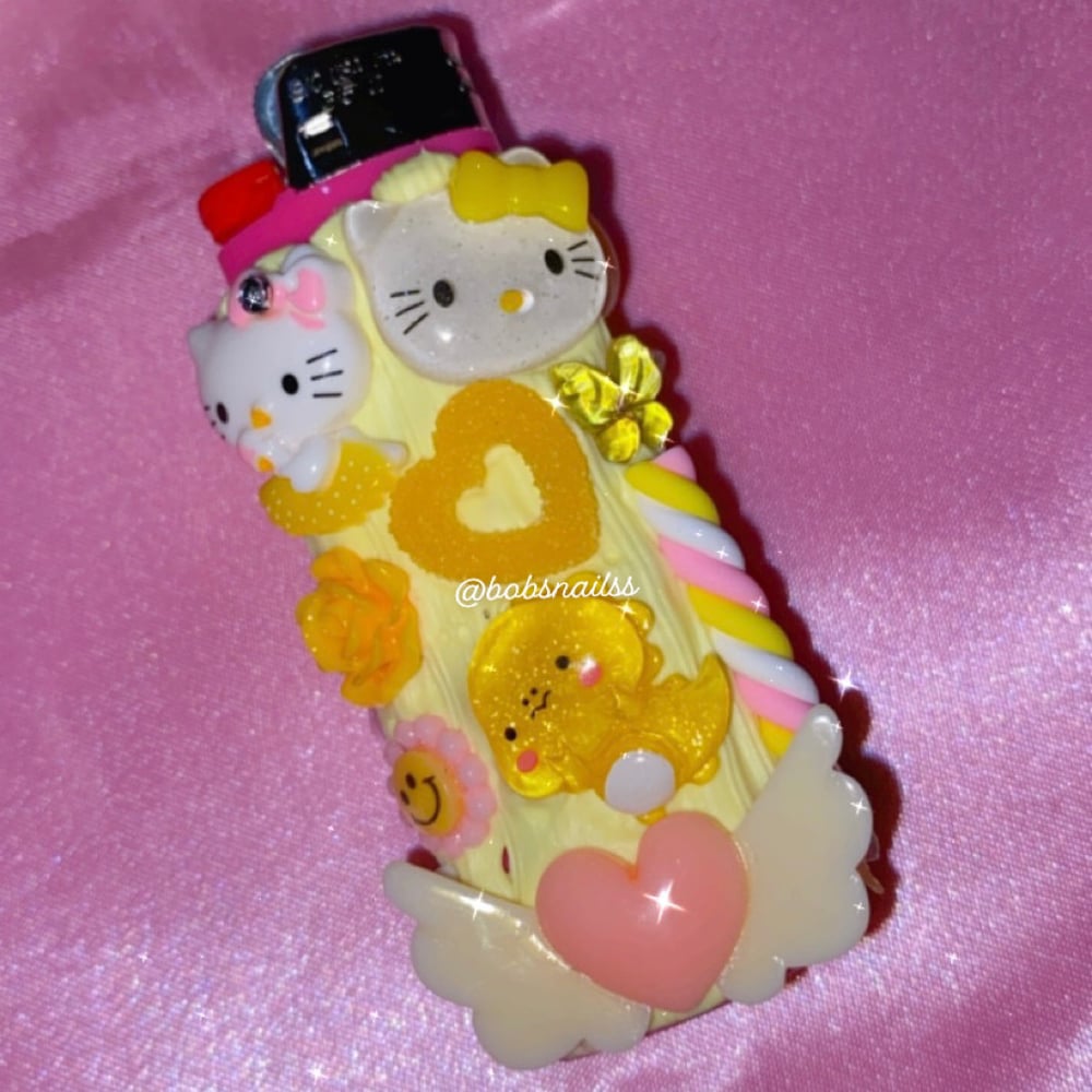 Image of ππβοΈπPink Lighter