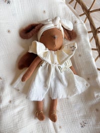 Image 3 of RENARDE MOYEN MODÈLE TENUE MARGUERITE 🌼 