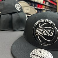 Image 2 of Mitchell & Ness Liberty Fitted Black/White 