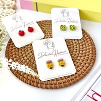 Image 1 of Sueños en la Mochila Studs