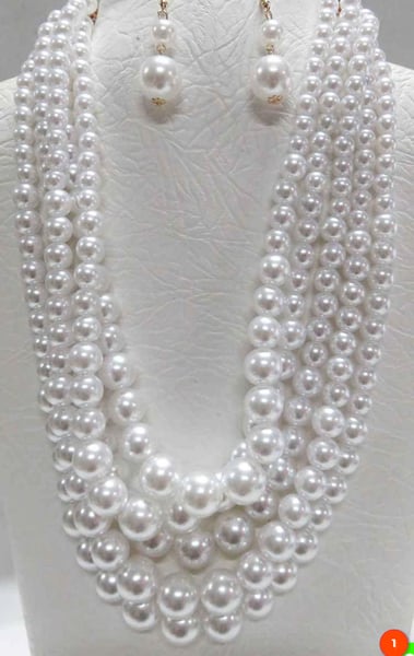 Image of 5 STRAND WHITE PEARL NECKLACE SET GOLD