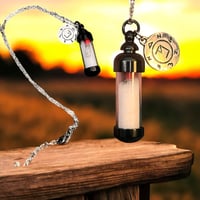 salt & burn necklace