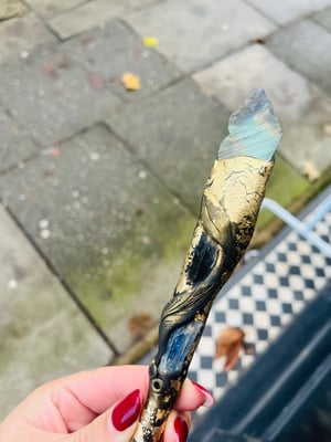 Image of Manifesting pen labradorite green blue 