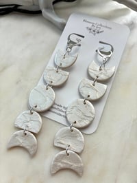 Image 5 of Moon phase 