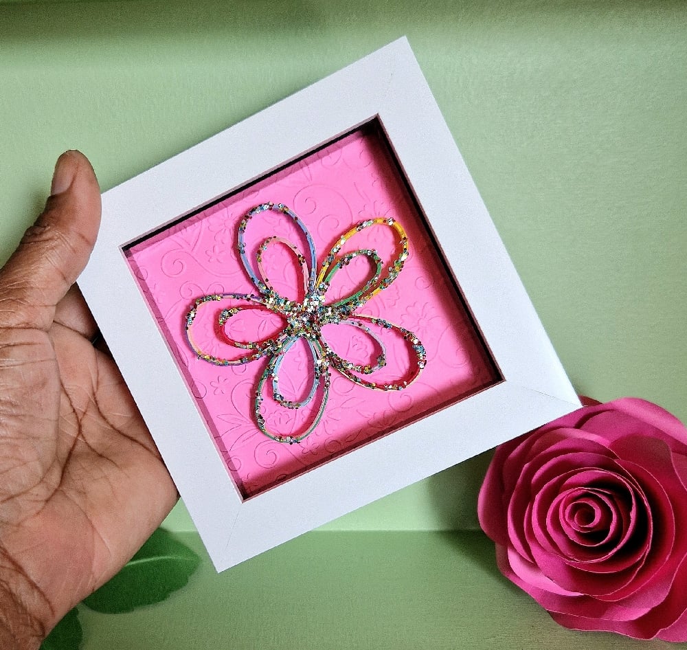 Image of Loopy Flower