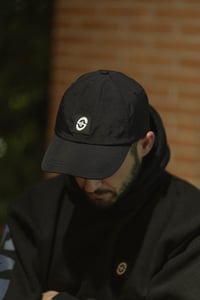 Image 2 of Gorra "Nightshift" negra