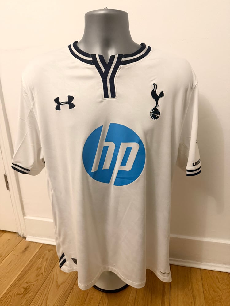 Image of PRE ORDER BUNDLE: 7x Tottenham Hotspur shirts + patches (XL)