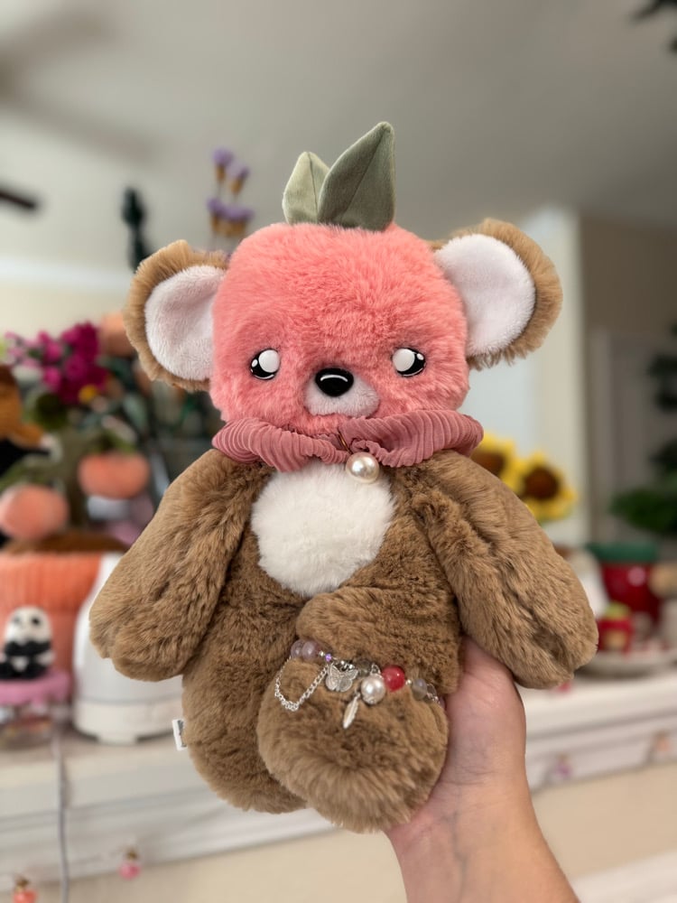 Image of peaches 🍑🦦