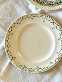 Image 7 of 6 assiettes dépareillées