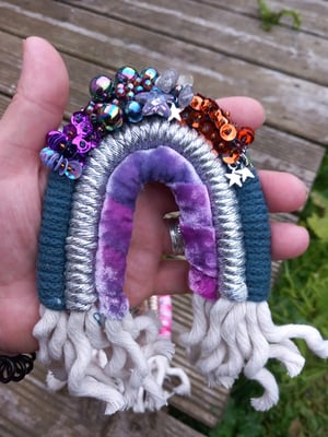 Mini macrame beaded rainbow 5