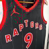 Image 3 of Toronto Raptors Home
