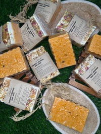 Image 3 of Turmeric & Seamoss body soap 