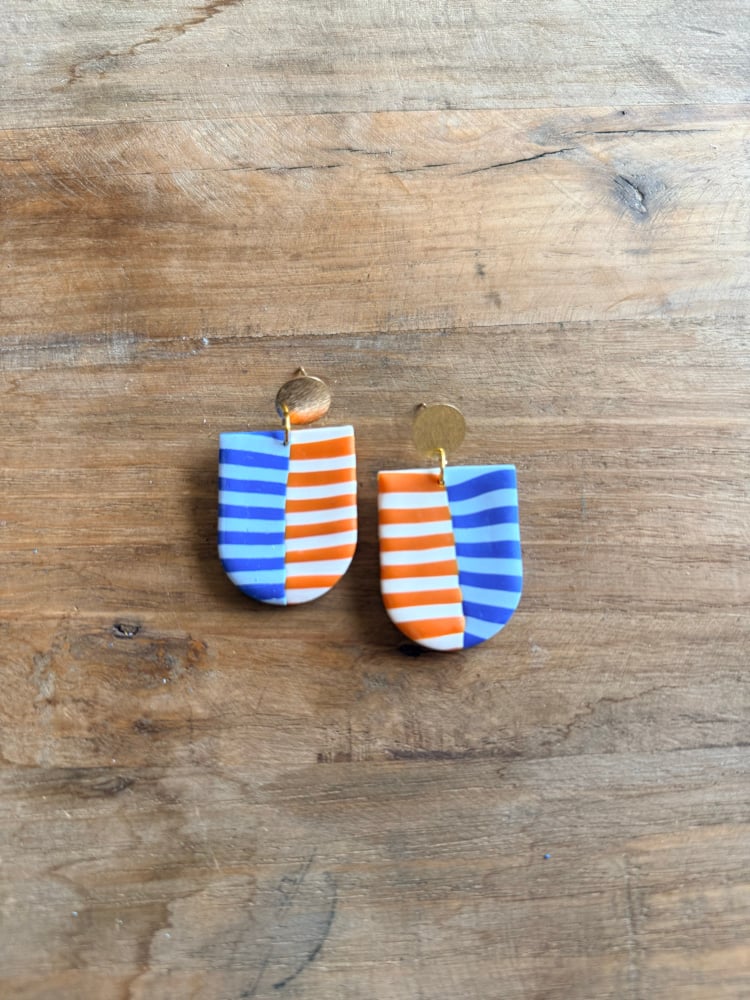 Image of Olympic in Thunder Stripes