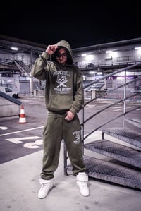 Image 2 of SKULL KITTY SWEATPANT