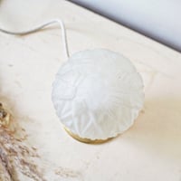 Image 3 of Lampe à poser art déco géométrique .