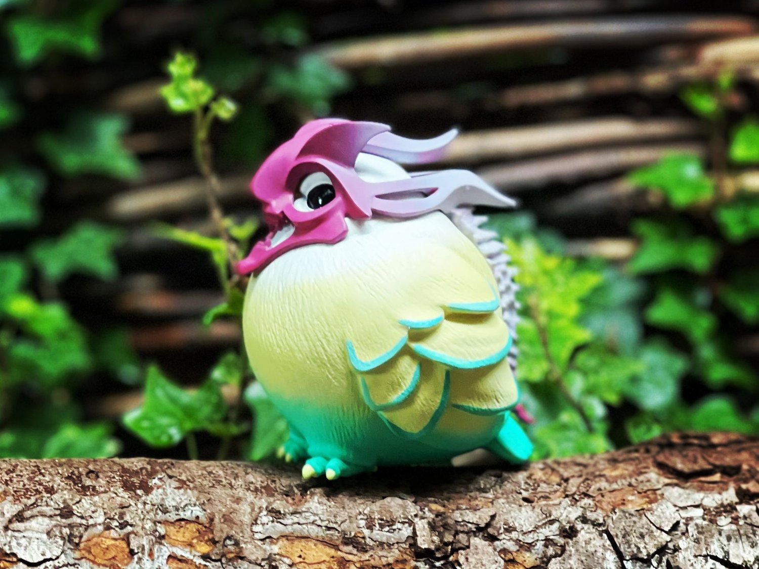 Image of Pitohui "Winter" Edition By Twelvedot